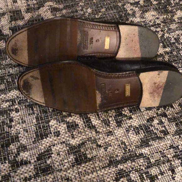Men’s GUCCI loafer with gold hardware - Picture 6 of 7